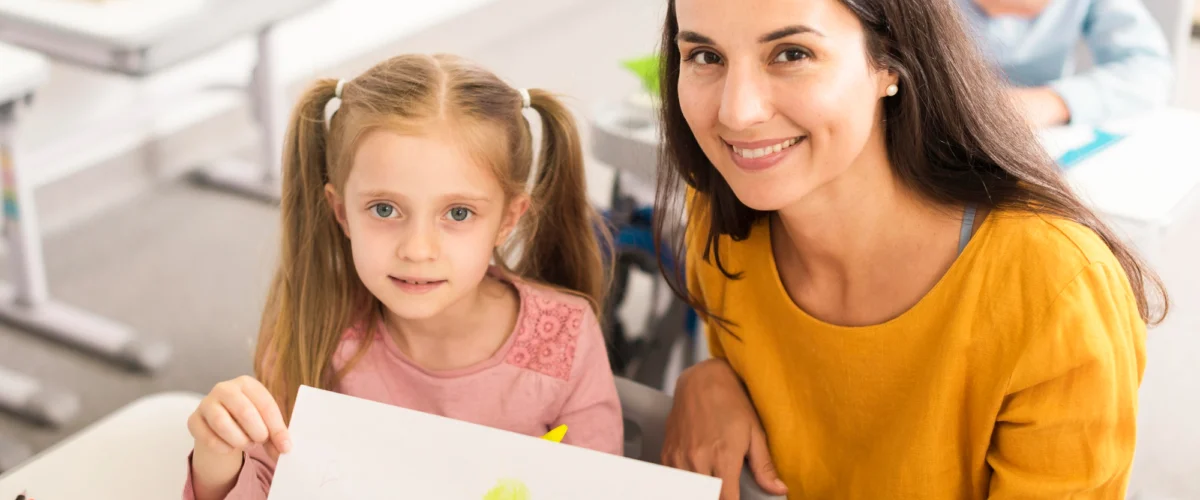 معلمة رياضيات فى الرياض