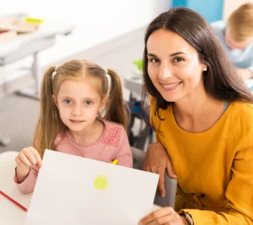 معلمة رياضيات فى الرياض